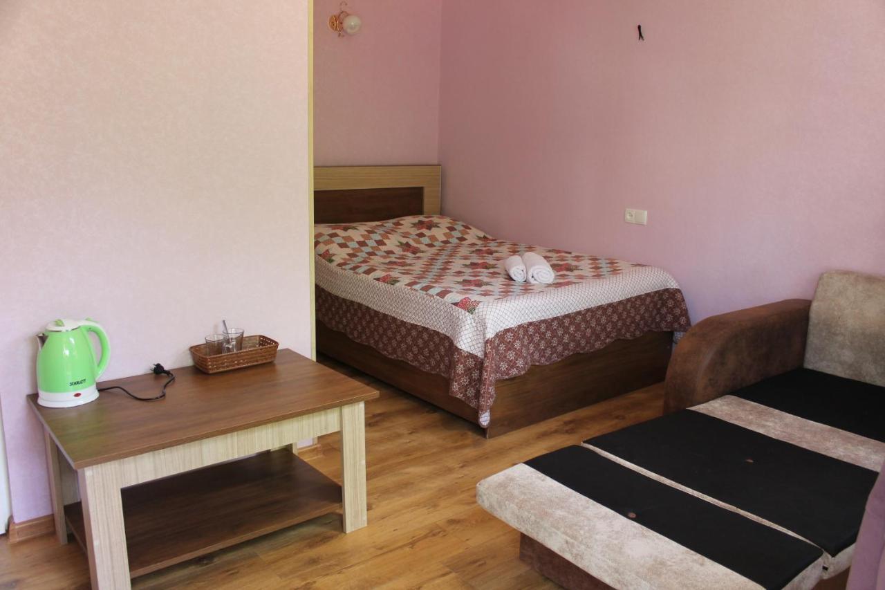 Lilia Guesthouse Sighnaghi Exterior photo