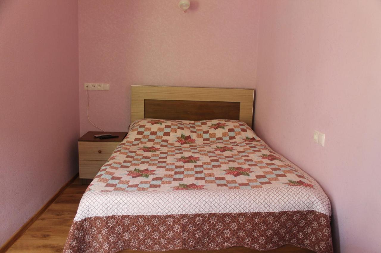 Lilia Guesthouse Sighnaghi Exterior photo